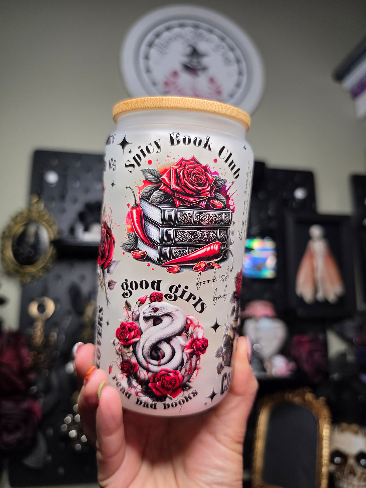 Dark Romance Glass Can